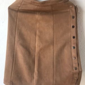 Gorgeous tan brown mid length fitted skirt